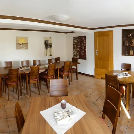 ホテル Landgasthof Zum Hirschen 3*